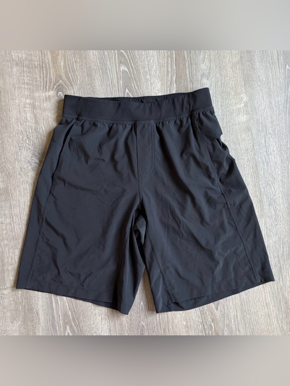 Lululemon Men’s T.H.E. Short 9” Linerless Black (Size S)